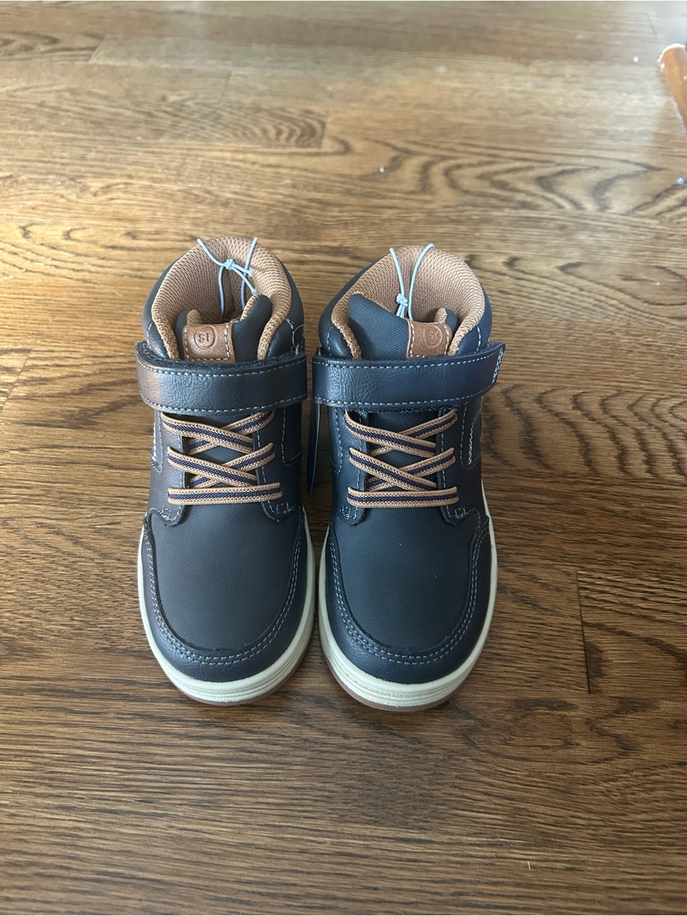 Toddler Stride Rite high tops - sz 10